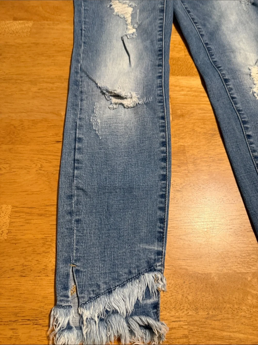 KanCan Light Blue Distressed Ankle Crop Jeans with Frayed Hem